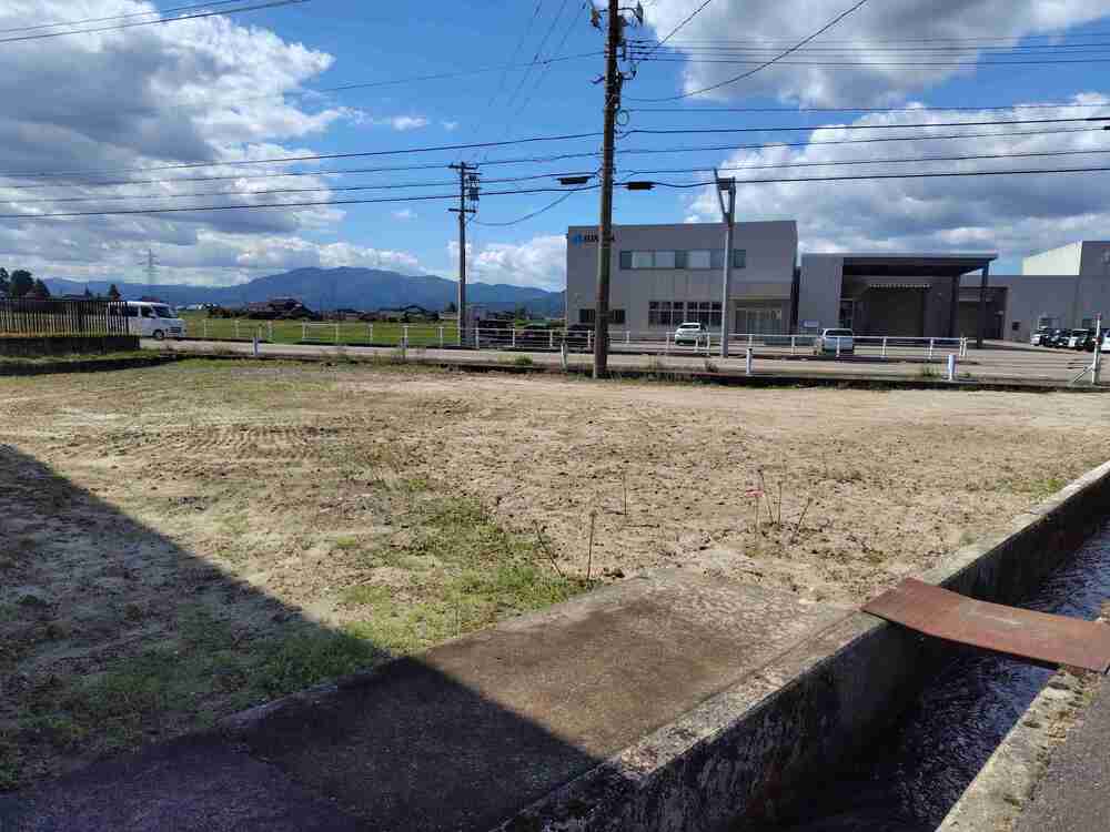 《No.10027》 南砺市二日町【福野地区】